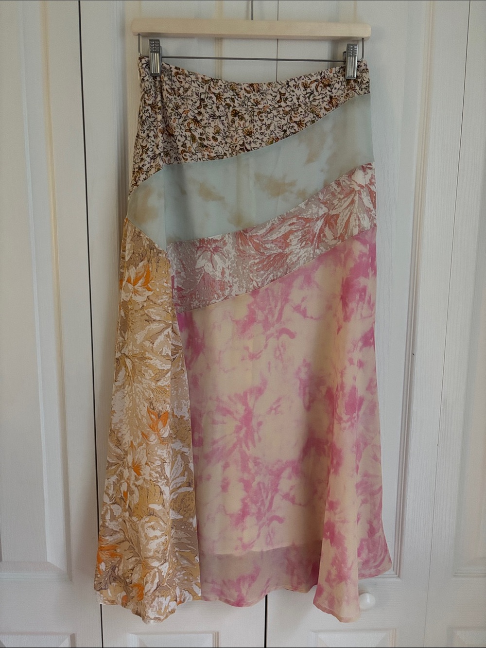 Mystree Patchwork Floral Print Maxi Skirt. Mixed Media. Size Medium